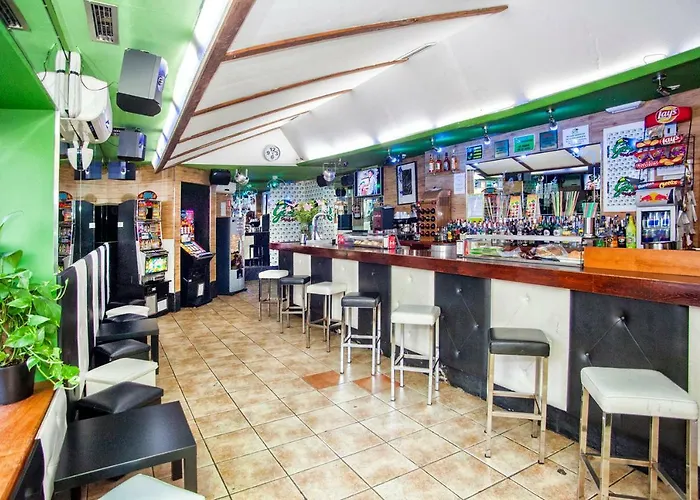 Hostal Goias