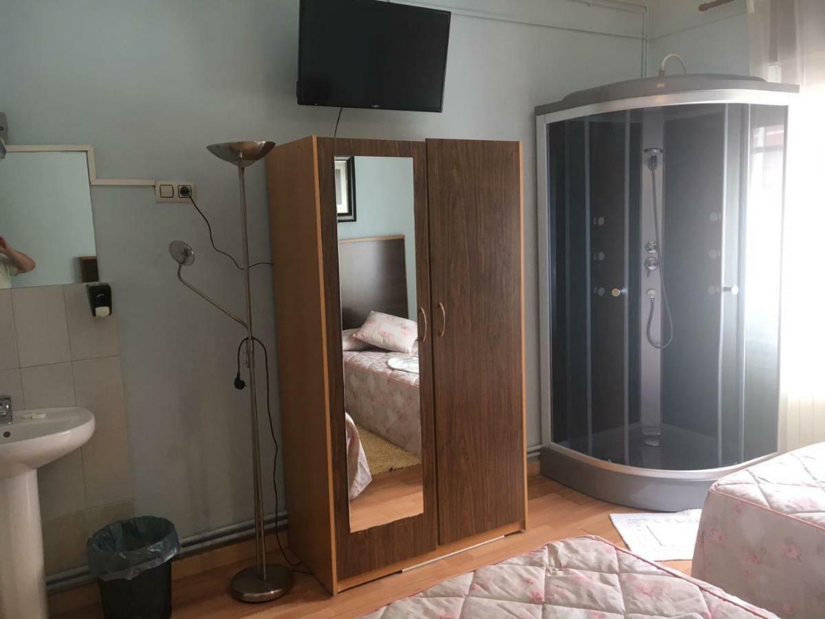 Hostal Goias Affittacamere *